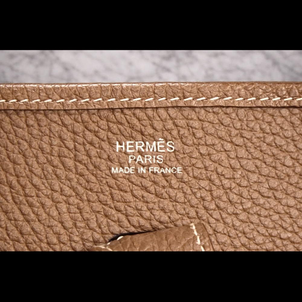Hermès Evelyne III PM 29 Gold Clemence Leather Crossbody Bag Palladium Hardware - Picture 3 of 11